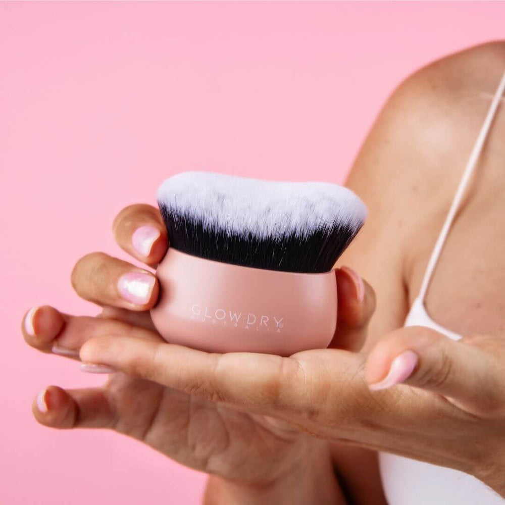 'Buff & Blend' Tanning Brush - GlowDry Australia