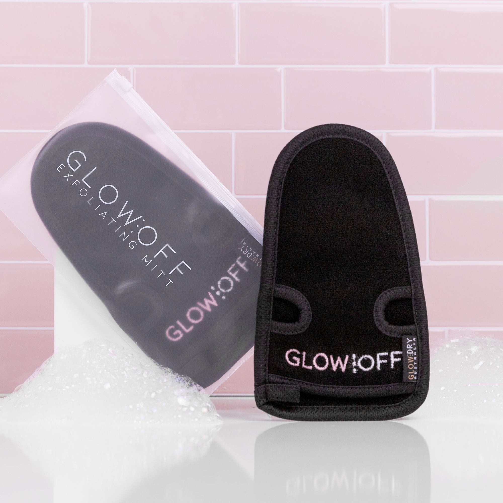 GlowOff - Exfoliating Mitt